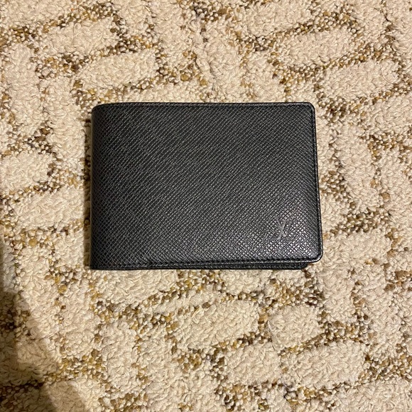 Louis Vuitton men’s wallet - Picture 2 of 15